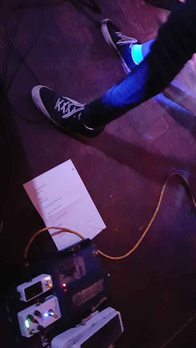 SARecStudios's tweet photo. #RandomFootShot @BlackCatBonesSA @ChrisFunderVolt @acesnspadesbar https://t.co/KjyrpsNd3L