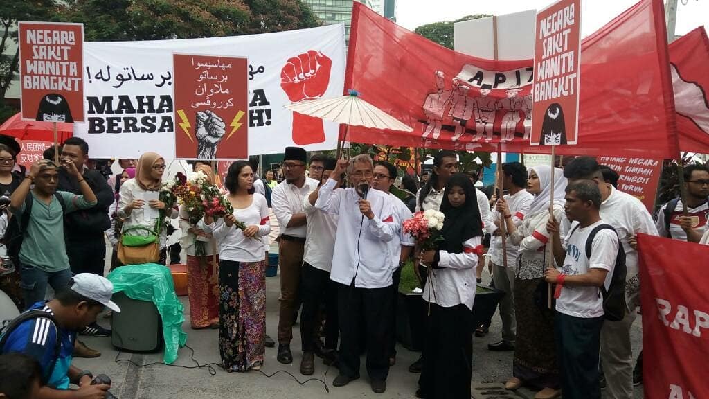 aqiljunaidi_'s tweet photo. Selesai Rapat Umum 71 Tahun API✊

Terima kasih semua yang terlibat dan hadir.

Hidup rakyat✊! 

#API71 #MalaysiaMuda https://t.co/GjLM8huhor