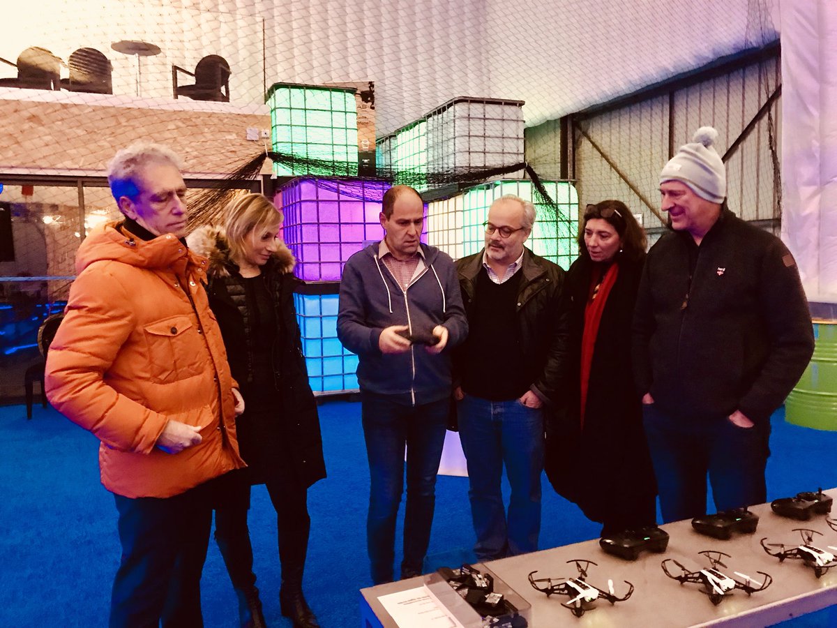 ludylab's tweet photo. #Germe et sa team Dresseur de Drone ! ✅ https://t.co/nkVKytNTvR