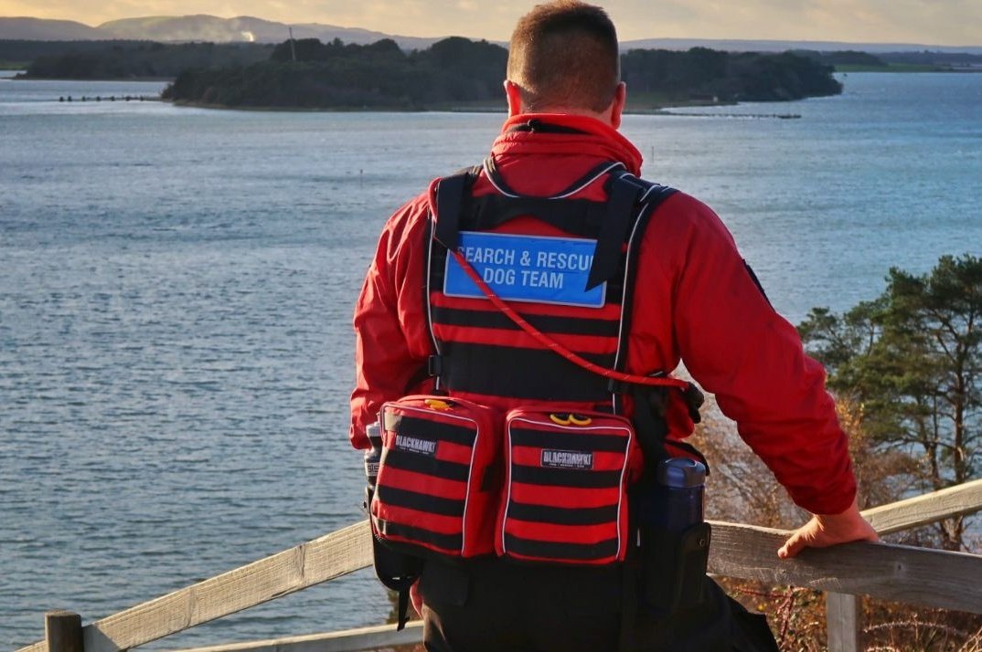 HSARDogs's tweet photo. This week we have added 3 names to our operational list. Well done Andy, Michael &amp; Dave. After many hours training during 2017 they are now ready to work alongside our search dogs and handlers on live callouts. https://t.co/WSVm5Y9SSE
