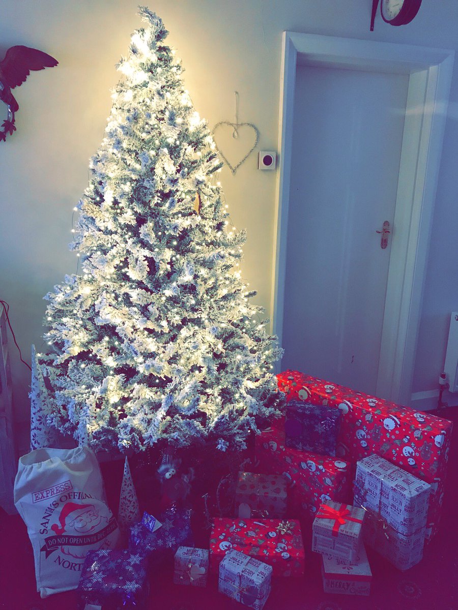 services4autism's tweet photo. Thank you to everybody who made our Christmas Appeal such a huge success! Here’s our bundle of presents at our Elves Grotto, all ready to be delivered by Father Christmas this afternoon. 🎄🤶🏻🎅🏼❤️ #SSFAChristmas https://t.co/hqI45Rk4Ye