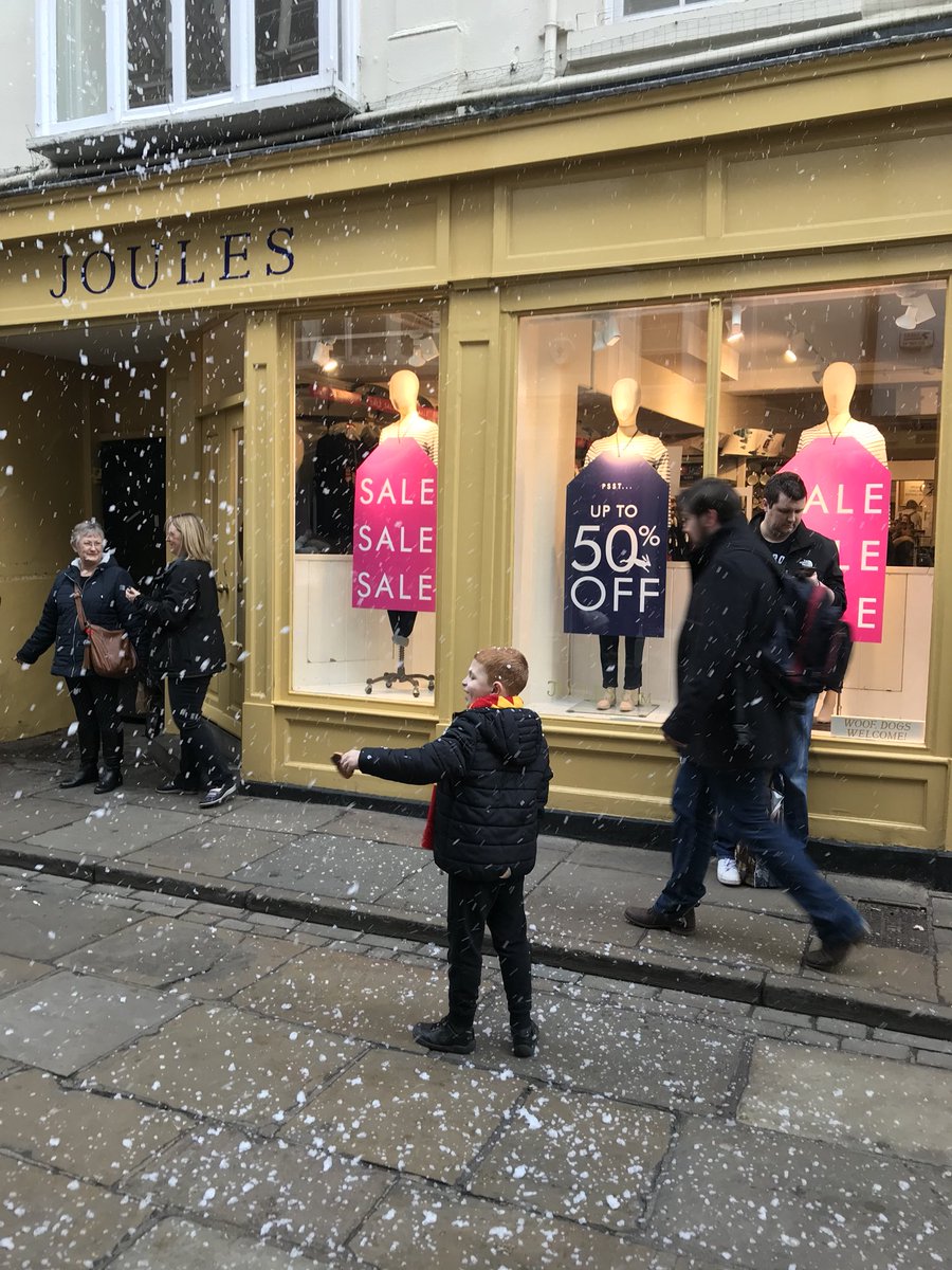 JoulesYorkStore's tweet photo. Not only are @JoulesYorkStore having an amazing sale but it’s snowing just outside our store 🤔 #magic #christmasonstonegate why don’t you come and build a snowman with us ⛄️ https://t.co/EhKe4odpAi