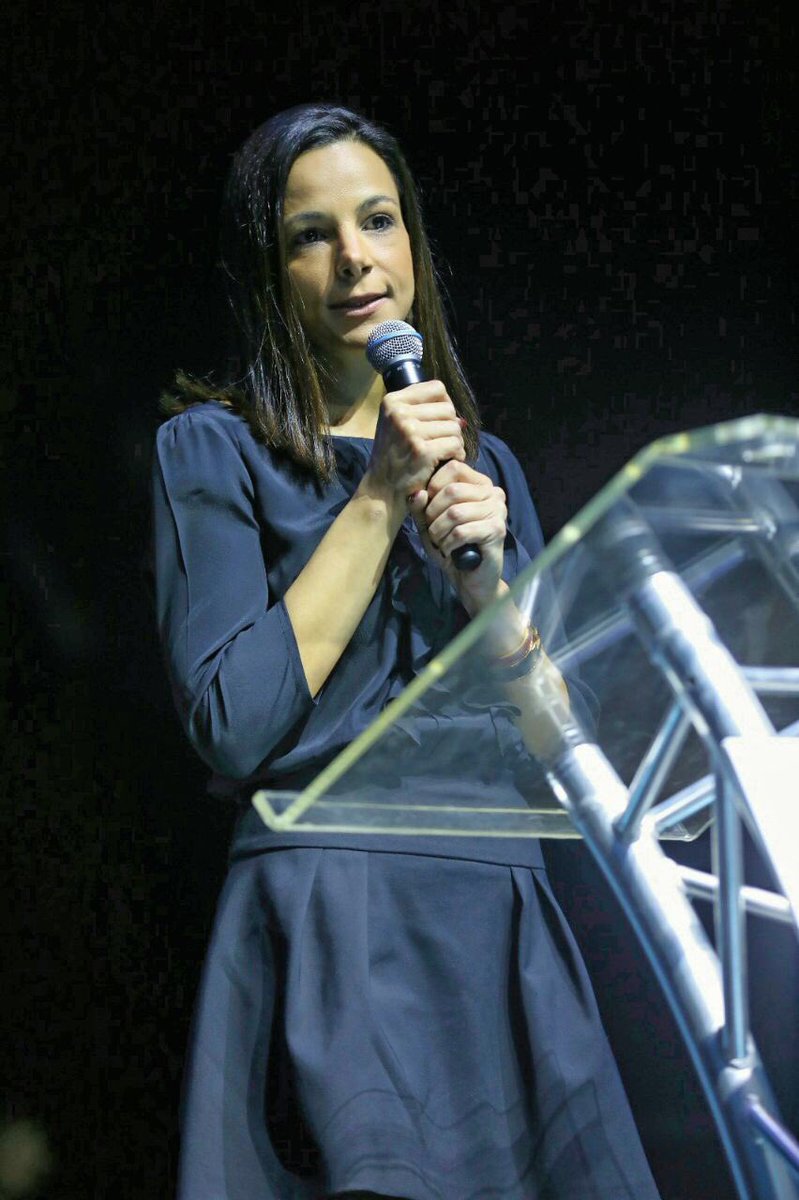 angelslbnetwork's tweet photo. Mrs. @CorineKiameKari of @IMkapital takes  #AngelsLebanon2 stage to announce a 50% equity guarantee for investors on any Angel investment to be raised for any of the featured start ups! https://t.co/Xh4aALV89q