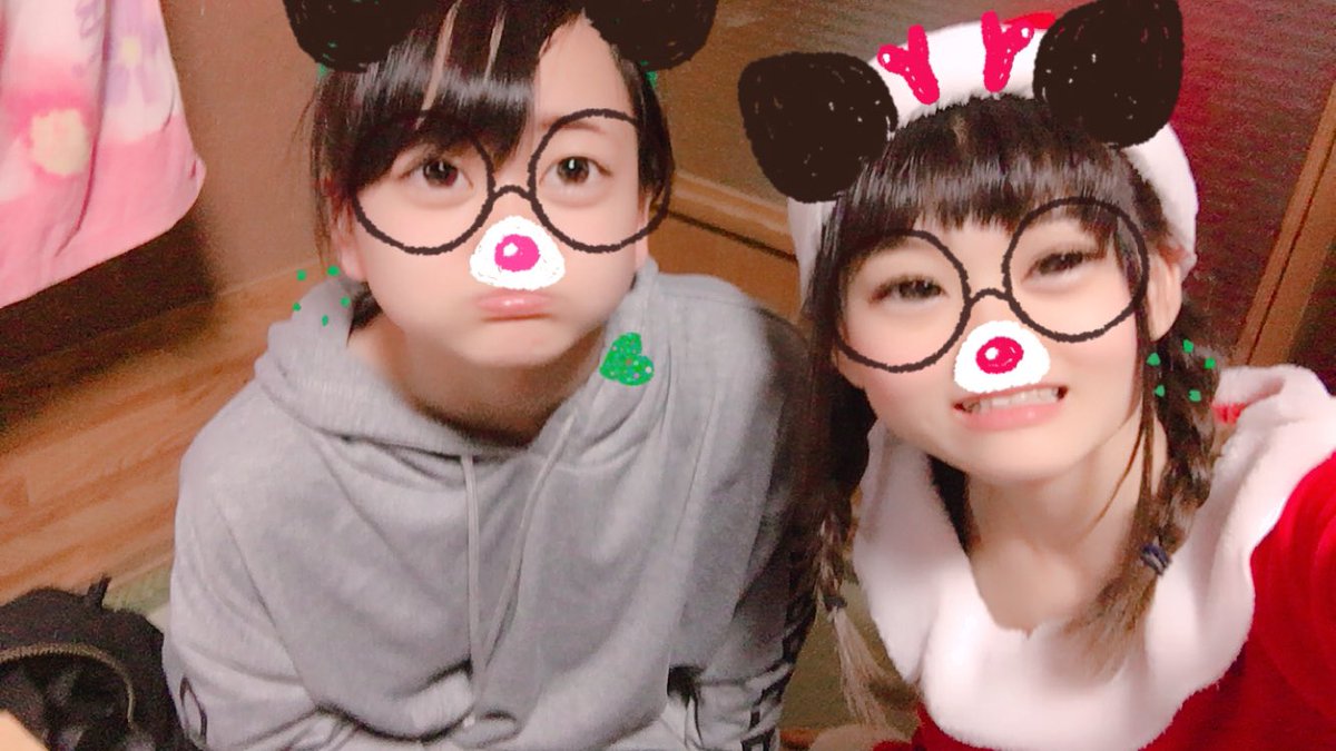 arisa_h01's tweet photo. ちぇるさんもバイト終わりに🍻💓 https://t.co/o94AwFrXOc