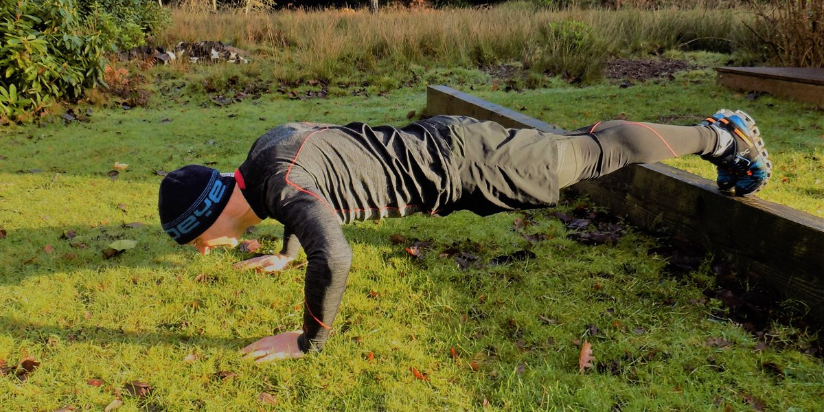 Try this #winter #circuit #workout by <a href="/Sundried/">Sundried</a> ambassador Leigh Harris to burn off a few calories before the big day on Monday! bit.ly/2BycESG