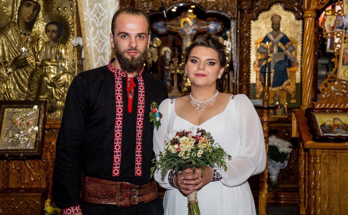 NuntaTradition's tweet image. Ioan și Alma-Ioana. Nuntă tradițională la #Frasin, #Suceava
bit.ly/2l3zKoP
#NuntaTraditionala #Bucovina #Falticeni #Traditii #Obiceiuri #NuntaRomaneasca #PortIE #Nunta #Wedding #TraditionalWedding #WeddingPhotographer #WeddingPhotography #WeddingCustoms #Romania