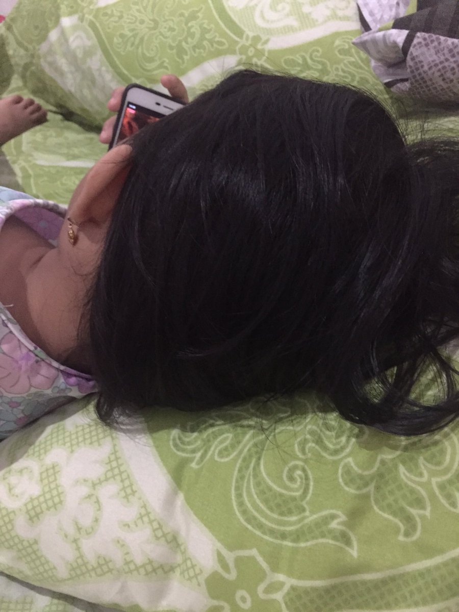 InaaSabrinaa tweet picture