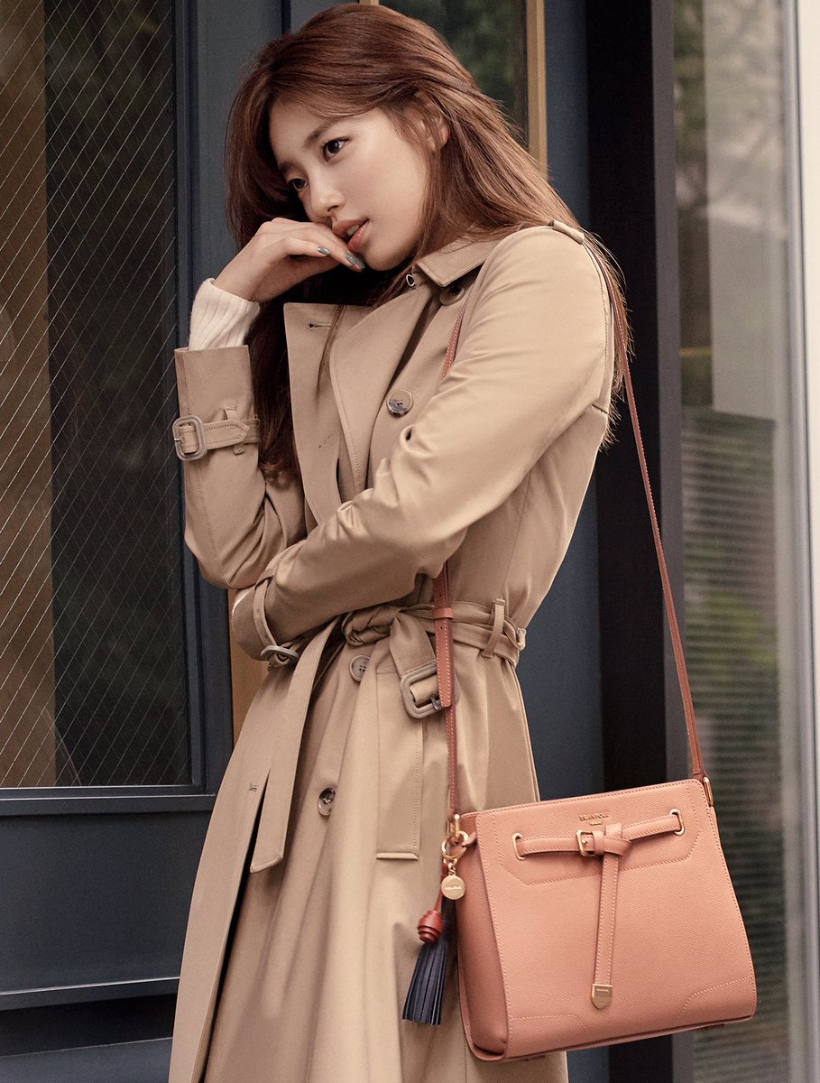 Suzyfanclub1's tweet photo. classic photos but extraordinary beauty https://t.co/wUmtjnVxVE