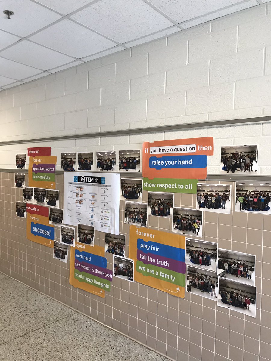 AbbySpessard's tweet photo. My students had so much fun coding this year so far! 2 events down but I think there will definitely be more coding happening @RRD_LCPS ! #codeathon2017 #HourOfCode2017 #stemsuperstars @NMartirossian https://t.co/SF3XC75wxR