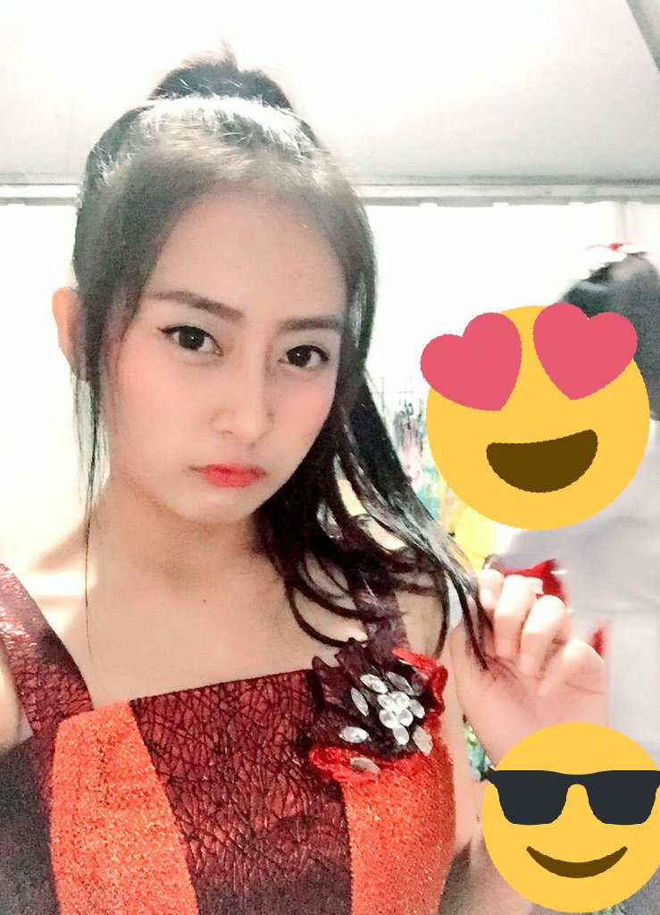 nananat96's tweet photo. Tadi ponytail 🙈🙈
Ni foto menemani satnitenya 😍😍 https://t.co/OiFEz1BwZv