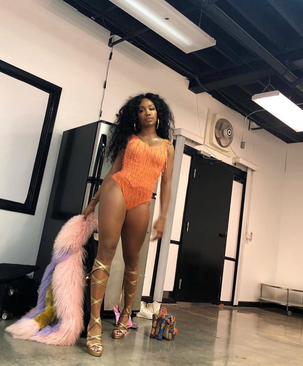 #SZA 👋