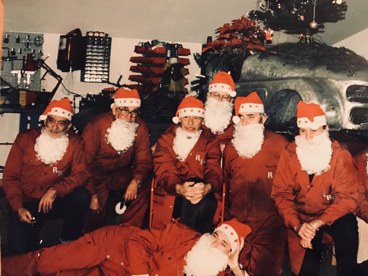 RRRChriChri's tweet photo. Happy x-mas from the RRR guys vienna https://t.co/ryYdpq2fDN