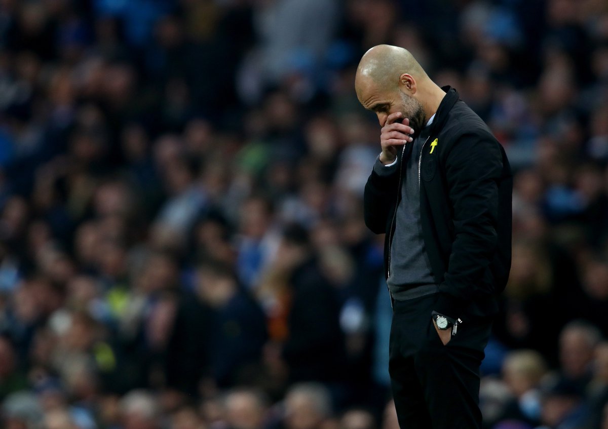goalzone099's tweet photo. 18 - Manchester City have already won as many Premier League games this season (18 of 19) as Manchester United did in the whole of 2016-17 (18 of 38). Parked. https://t.co/mGCYgmDcKO