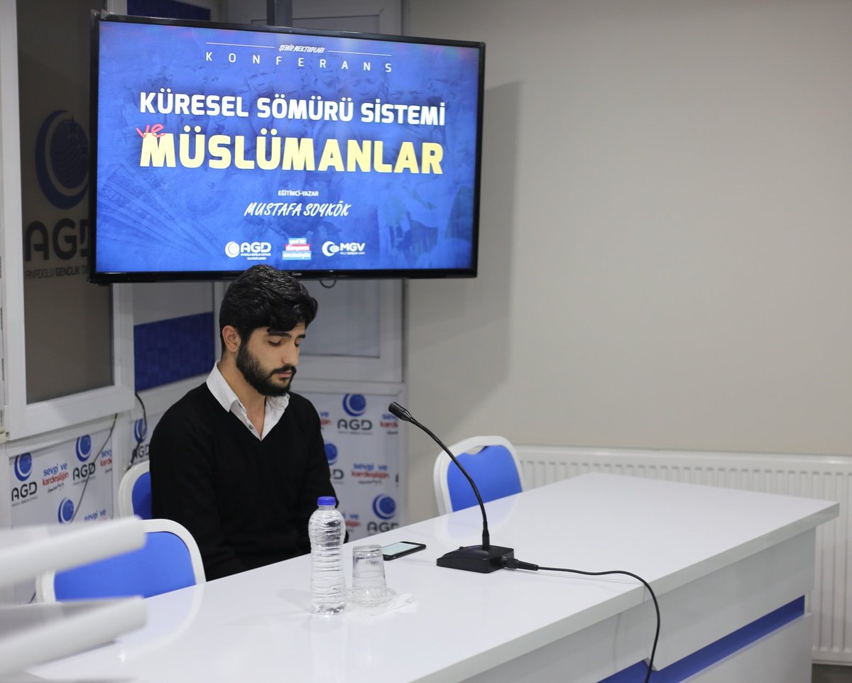 agdbalikesir's tweet image. Kur&apos;an-ı Kerim tilaveti ile programımız başladı.