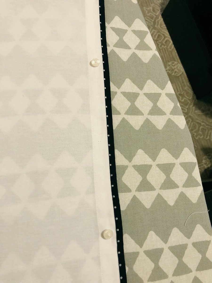 Thammond1990's tweet photo. @ZARA_Care @ZARA bought a BRAND new shirt and it came w/o a button. Called customer service and they say it’s not a manufacturing defect. I’ve never worn the shirt and I guess they’ve never made a shirt w/o a button. They refuse to help me #horriblecustomerservice #dontbuyzara https://t.co/id8E77fHyr