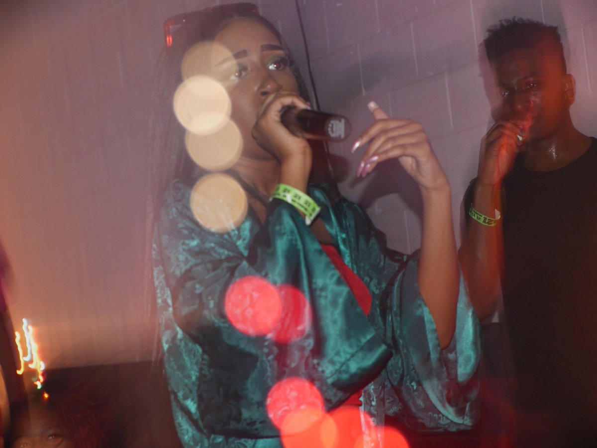 TVPES's tweet image. @yungbabytate @DEVINMALEK_ #controllerise #blckcubes #lofi #hiphop