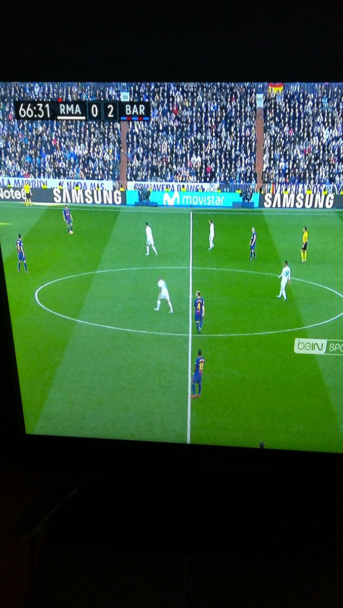 Ayman05023675's tweet photo. برشلونه 2#الكلاسيكو https://t.co/O3FpqMvpeK