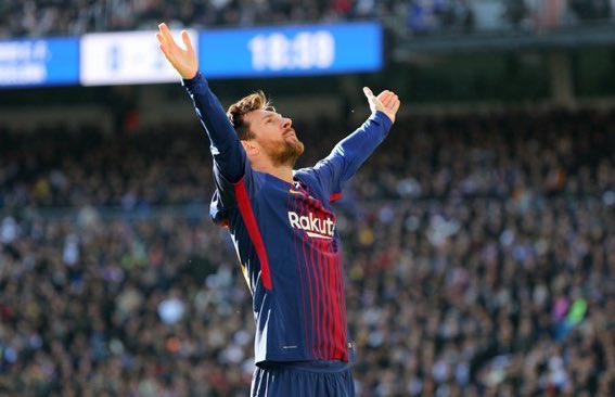 Footballogue's tweet photo. [#LaLiga🇪🇸] RECORD !

Leo Messi est devenu le joueur à avoir inscrit le plus de but au Real en Championnat https://t.co/rnXzhjhB7l