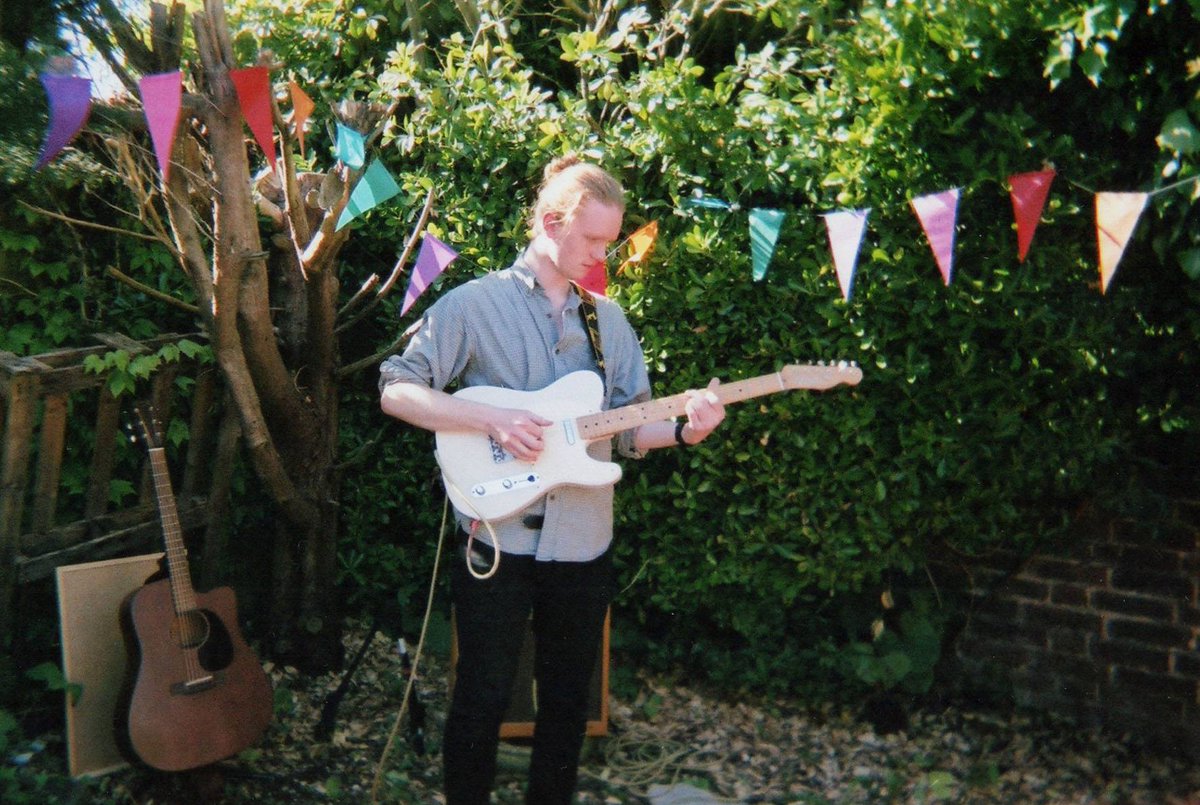 Last but not least! @musicofhorace will be our opener at our 1st Monthly Music Market at the <a href="/greendoorstore/">Green Door Store</a> on the 14th January 2018. ✨#brighton #rixsonmusic #horace #greendoorstore #brightonmusic #brightongigs #brightonandhove