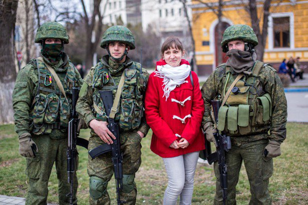 Crs Vdv 在 Twitter 上 ようはlittle Green Men リトル グリーンメン 緑色の宇宙人 正体不明という感じですね しかしロシア連邦軍にとっては 地域住民に対し礼儀正しく丁寧でを行っていたらことから 礼儀正しい人達 という呼称が広まりました T Co