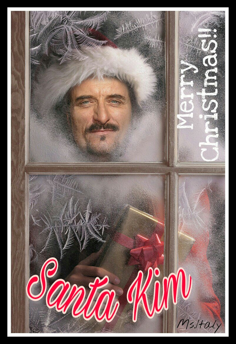 brinasamcro's tweet photo. @KimFCoates @KimCoatesCrew 
#BuonNatale from Ms.Italy, Kim!!!This is my Crhistmas card for you!😄 Have a blessed time with ur fam &amp; friends!!
 Love you. B
#HolidayIsHappening https://t.co/XMB3Jr35Mb