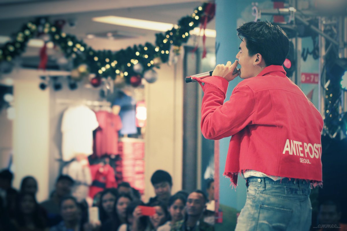 ammeeperiwinkle's tweet photo. 😙 ฮั่น 💕#GiftFactory #TheMallBangkapi #Hunz #HunzIPH #hunz_iph https://t.co/74Ypt0yOBD