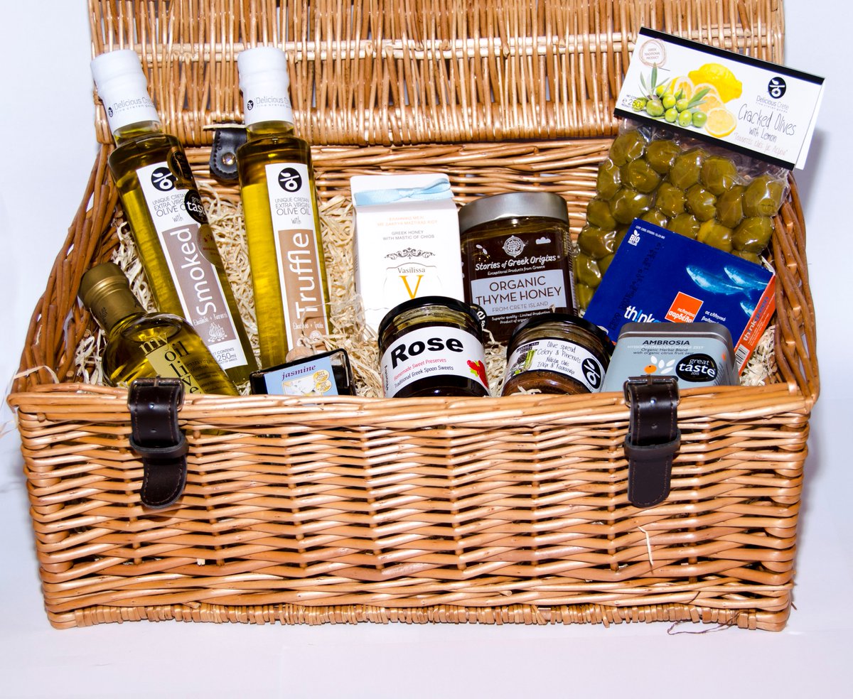 Amalthea Deluxe Greek Meze &amp; Dessert Hamper-Free Delivery bit.ly/2oMOnSP  #Christmas #giftsforhim #giftsfordad #giftsfordad #giftideas #giftgiving #hamper #Gourmet #London #Leeds #Manchester #York #Yorkshire #Bristol #Birmingham #gifts #yummy #artisan #LovinLeeds