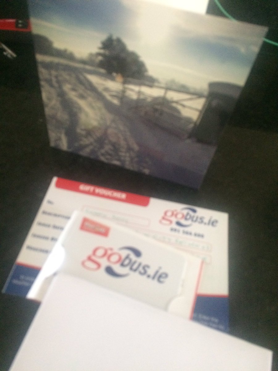 MAYOMADnotblog1's tweet photo. Very grateful to all @GoBusGalway for the lovely prize & beautiful card ! Will come in handy for championship season ๐#mayoforsam2018 #GoBusHomeForXmas ๐๐โ๏ธ๐
๐ป๐โค๏ธ https://t.co/4ZYejWxWUA