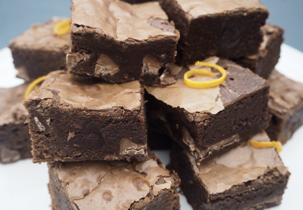 ForeverBaking's tweet photo. Terry’s Chocolate Orange Fudge Brownies https://t.co/0Fm80zqWtR https://t.co/TLTQUrhDfV