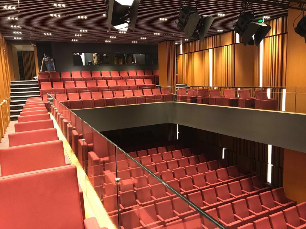 Av_AtillaOzen's tweet photo. YUVAYA DÖNÜYORUZ: İstanbul Barosu, 25 Aralık 2017 tarihinden itibaren, yeniden inşa edilen Beyoğlu-İstiklal Caddesindeki binasında hizmet vermeye başlayacak. https://t.co/9KnAloTcBT