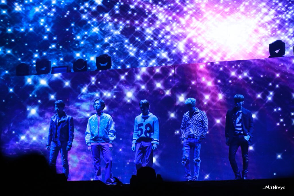 _MilkBoys's tweet photo. 사랑해
#3500dayswithSHINee https://t.co/7DRrA4VG5H