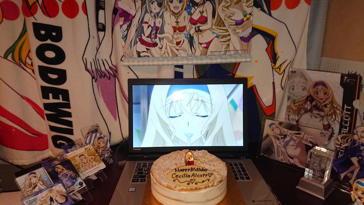 is_alocott's tweet photo. セシリア誕生日おめでとう！！！

一生に1度でいいから生誕祭したかったからついに今年誕生日が祝えて感無量｡ﾟ(ﾟ´Д｀ﾟ)ﾟ｡
ちゃんと名前も描いて貰いました！

来年は高いケーキ買えるかわかんないけどwいつまでたっても愛し続けます！
#セシリア・オルコット生誕祭 https://t.co/jERkBLWBOx