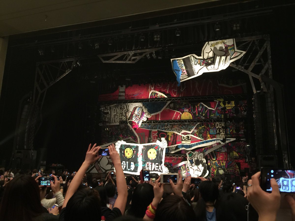 akk_1216's tweet photo. #theygoWhere FINAL静岡
最高でした🙏
ツアー最後っていう実感正直、始まるまで感じてなかったんだけど
曲が進むにつれてじわじわ来て
smilingの時本当にやばかった😭
最高に楽しくて、ものすごく元気を貰えるツアーでした。本当にありがとうございました!! https://t.co/0mkolz679y