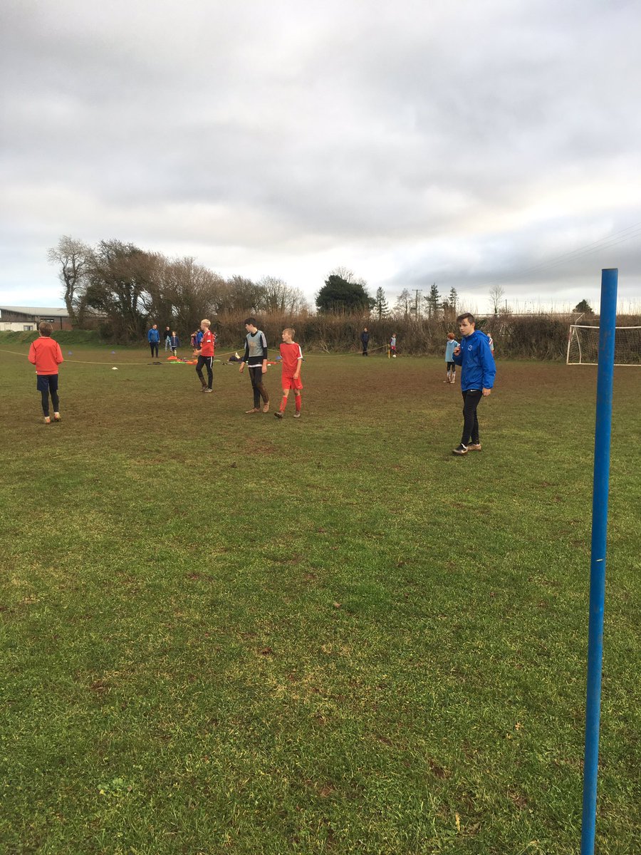 ShearSoccer1's tweet photo. Great two day course at Stoke Gabriel FC! Had a great turnout and players thoroughly enjoyed themselves!! Everyone at Shear Soccer wishes everyone a Merry Christmas and a Happy New Year!! ⚽️⚽️⚽️ https://t.co/LwvXPCBCLK