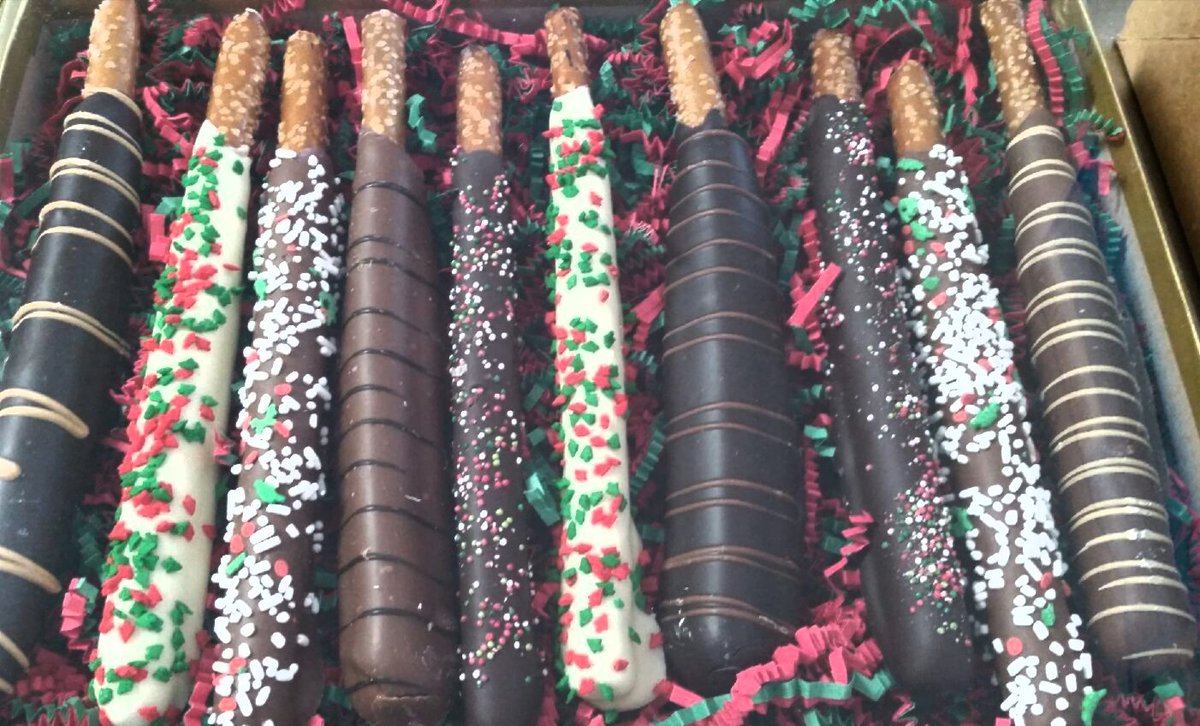 FS_Choc's tweet image. On the tenth day of Christmas my true love sent to me 10 chocolate, caramel &amp;amp; peanut butter pretzel rods.