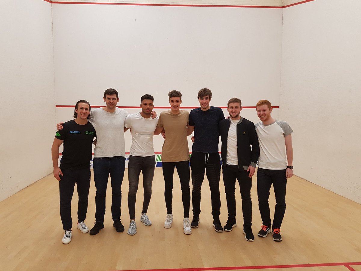 SASSLofficial's tweet photo. Fantastic evening of squash yesterday, huge thanks to @Adiewaller, @richie_fallows, @joshuamasters95, @Joegreen46, @BraaadMasters, &amp; @Nick_Mulvey for all their effort and commitment. Our next event will be held in February, full details coming soon. Merry Christmas everyone! 🎄 https://t.co/ALp2MdBGRe