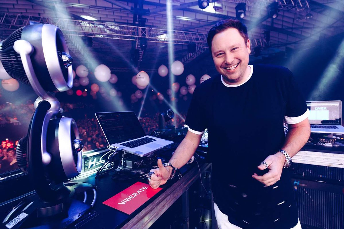 viberate's tweet photo. VIBERATE presents @UMEK_1605 @ Kurzschluss! The 1st official VIBERATE event! https://t.co/0G65LjG2jz