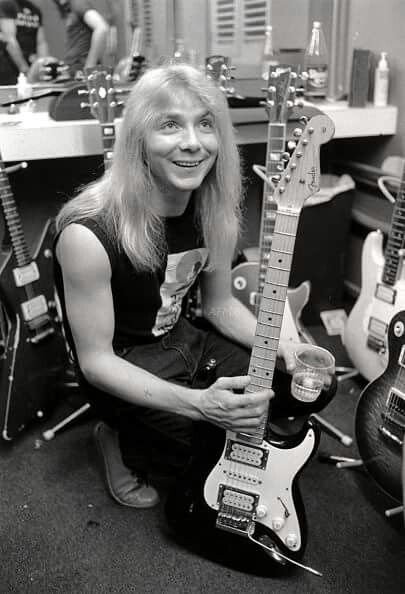 Happy birthday to guitarist, Dave Murray! 