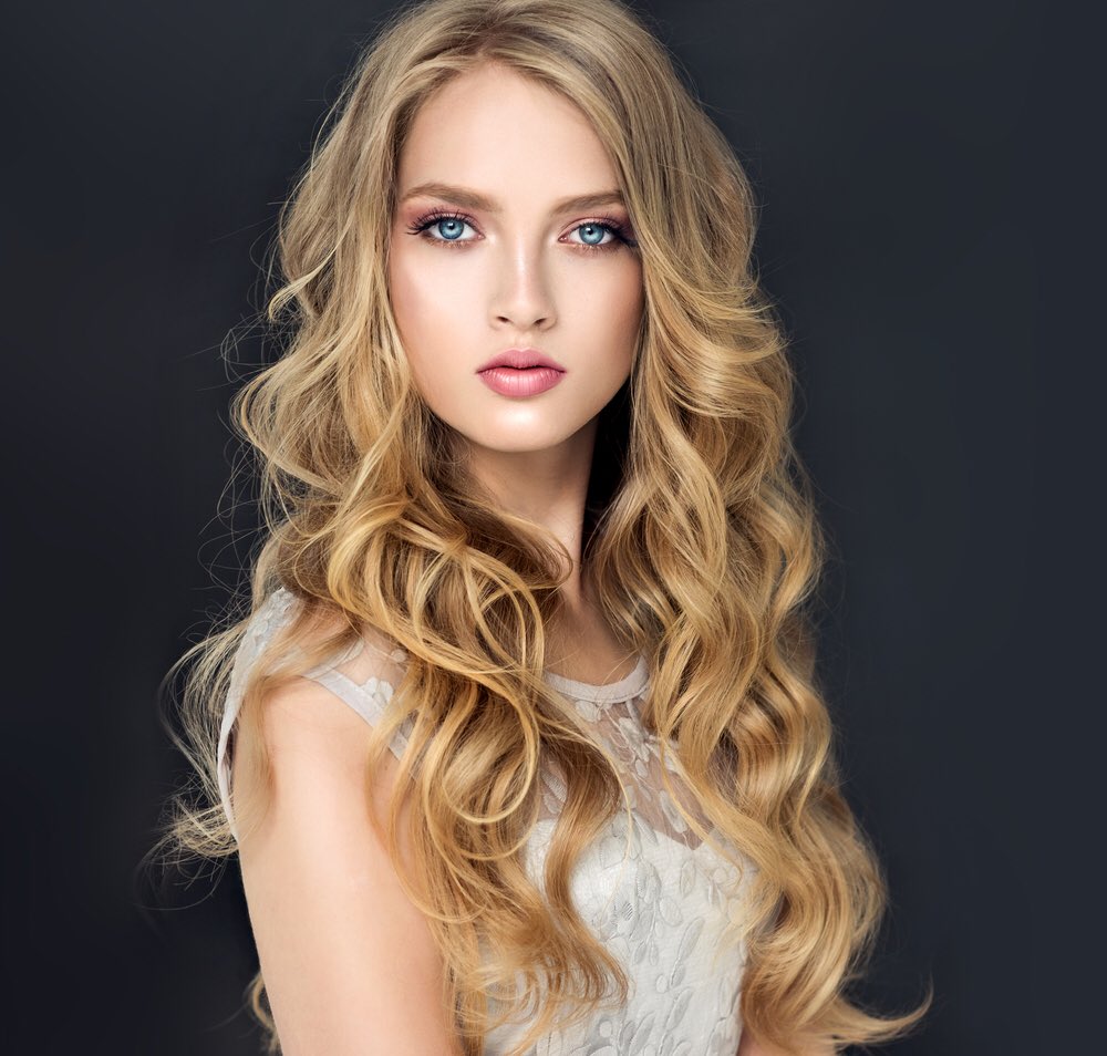 Voguehairexten1's tweet image. Give the GIFT 🎁🎁🎄☃️🎁🎄🎁🎁
Of  Fuller ,Longer  Luxurious Hair!
Volume &amp;amp; Length ensure the Picture Perfect hair of the Holiday!
Call for Complimentary Consultation 214-682-8882
#Greatlengthsusa #hairextensionsvivien