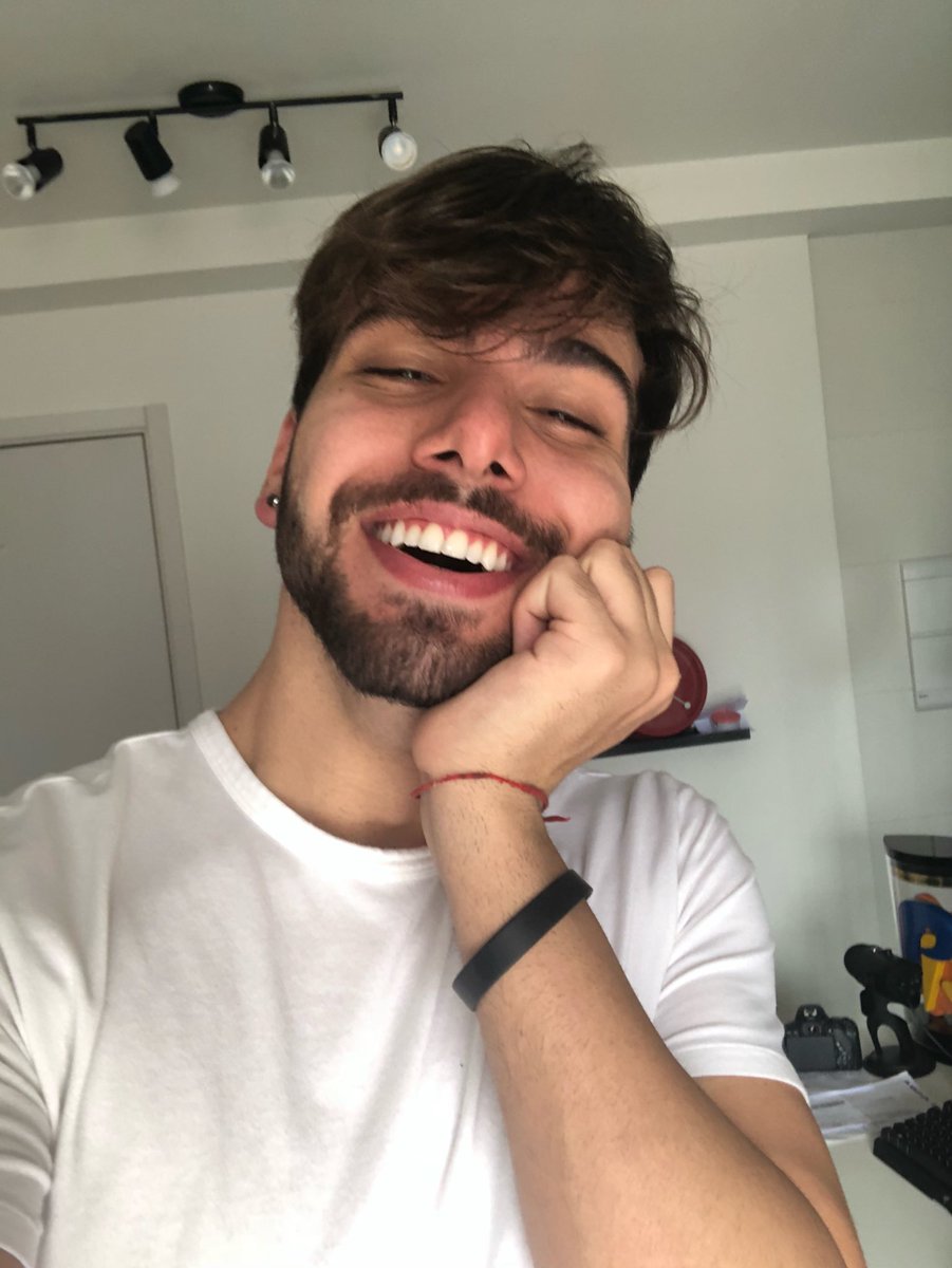 T3ddy VS Justin on X: Feliz dia das crianças ❤️  /  X