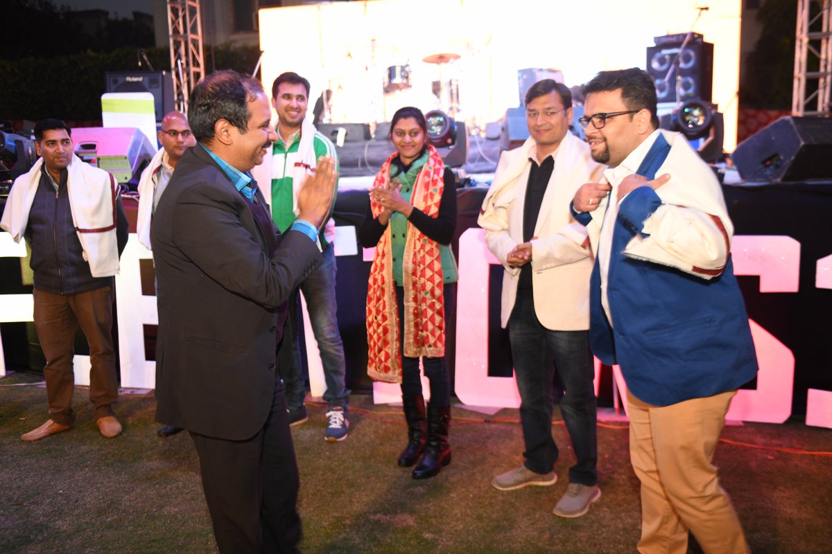 BIMTECHNoida's tweet photo. #Reflections2017
Alumni are the brand ambassadors for any educational institution and a strong alumni community is an irreplaceable asset.
On the occasion of Annual #AlumniMeet, several senior alumni of BIMTECH were felicitated.
Few glimpses of the felicitation ceremony... 3/3 https://t.co/3BS0sUkoKH