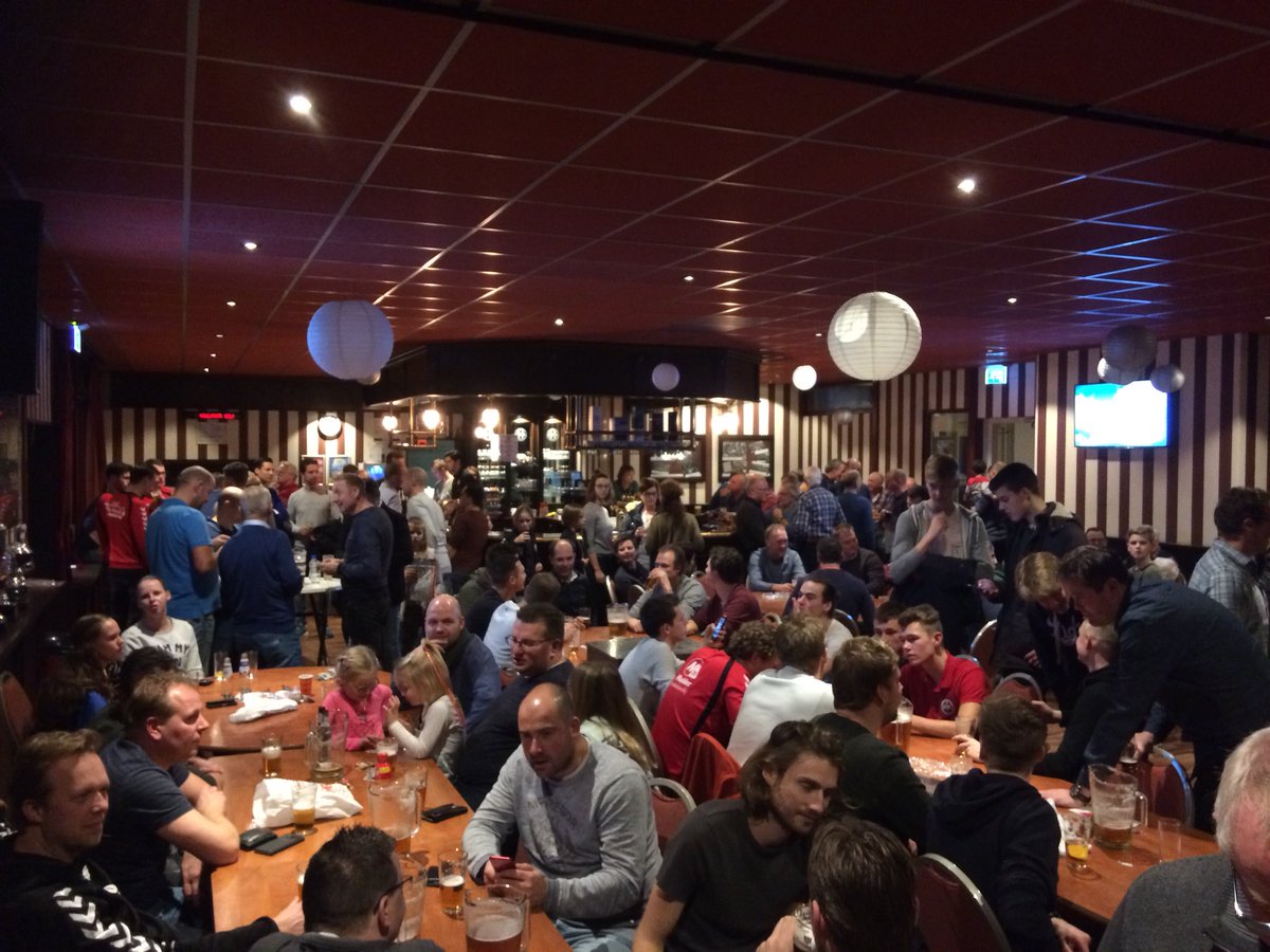 Supver_DES's tweet photo. Het is een gezellige drukte bij @VVDES #wildvleesfeest https://t.co/subibqpVKC