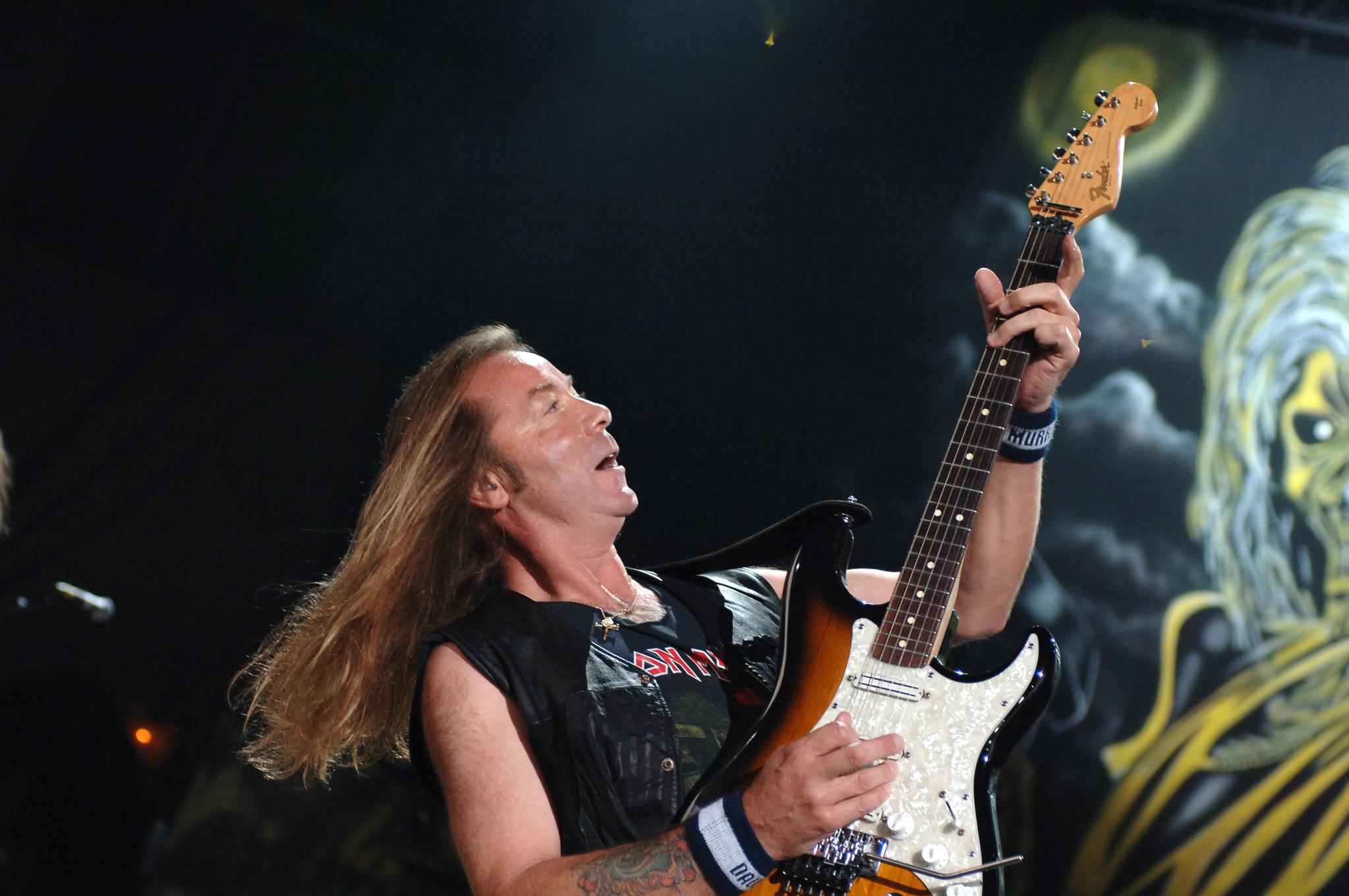 Join us to wish a Happy Birthday to the incredible shredder, Dave Murray of 