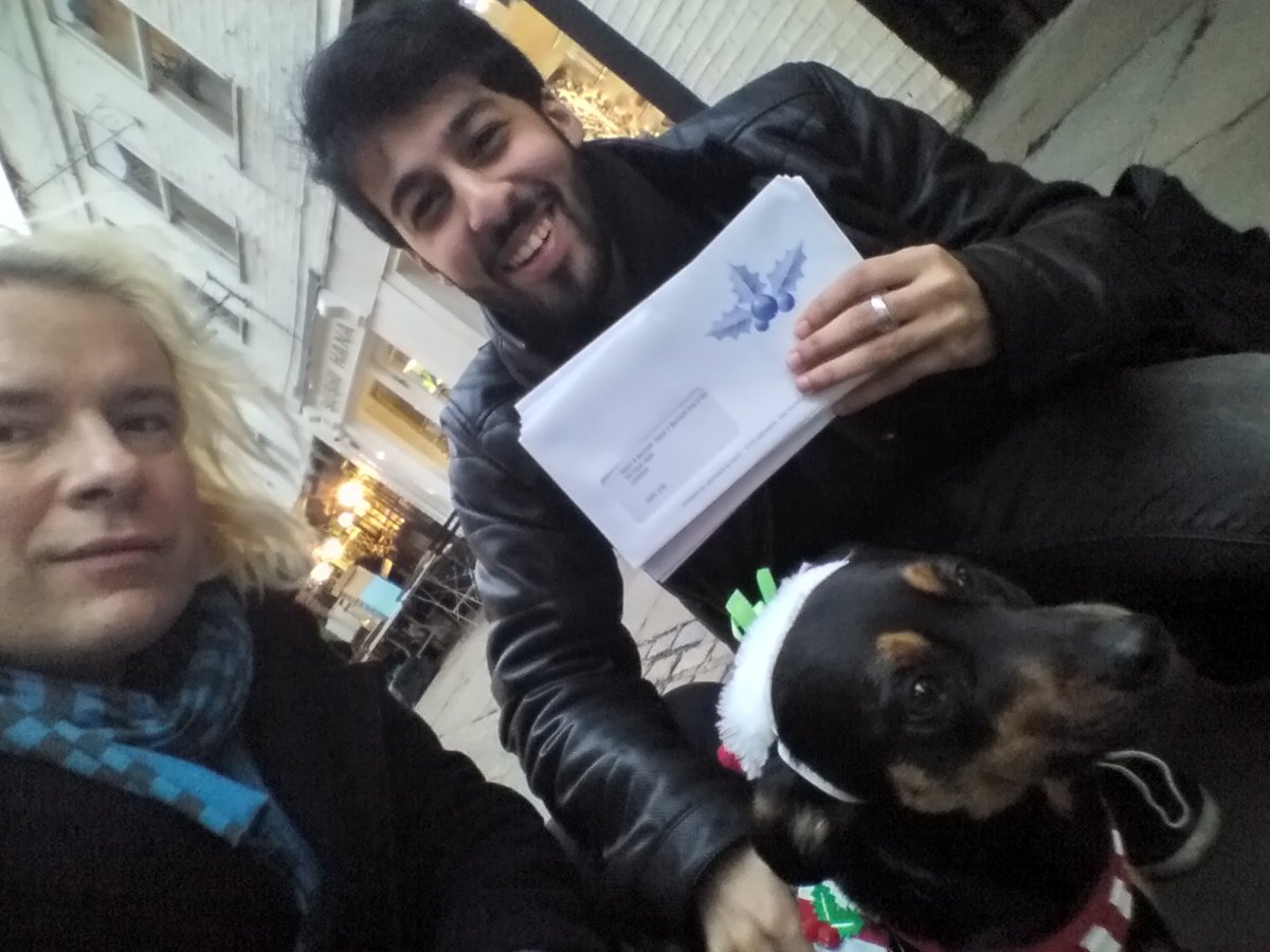 MarxdeMorais's tweet photo. @TeamGOuk with Maxi #ChristmasElf out in #Hampstead to deliver #SeasonsGreetings in behalf of Councillor @StephensLStark  @OliverCooper &amp; @CamdenTories #CouncilCandidate @HamishSHunter. #MerryChristmas Hampstead. https://t.co/QupS9CtXVf