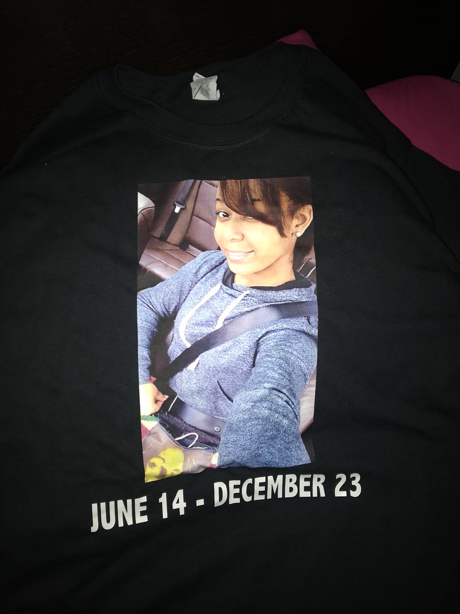 _lasstkingss's tweet photo. I still think about you everyday sis ๐ซ I miss you and love you ๐ #RIPKARI โค๏ธ https://t.co/Rg7olamzFY