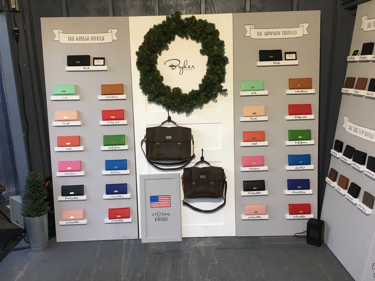 BrykerHyde's tweet photo. Our final night at @EnchantXmas! Come visit us and try out our leather goods. If you just want to chat about #leathergoods stop by too. #BrykerHyde #Enchant #Dallas #Minimalist #wallets #messengerbags #slimwallets #rfidblocking #RFIDWallets https://t.co/9iJyVgkhfp