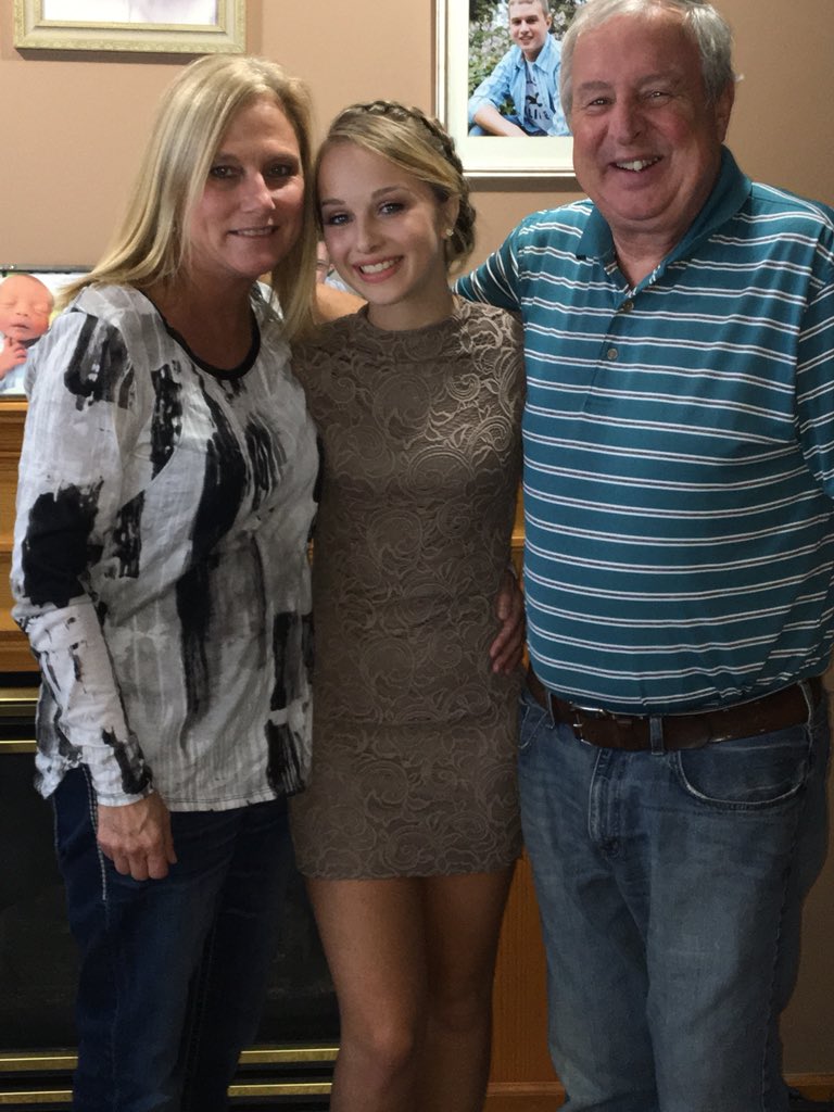 torifitzgerald4's tweet photo. heavan gained another angel ❤️ rest in peace to the guy who did it all. the living legend. i love you so much dad❤️ https://t.co/ZLg01KiWn2