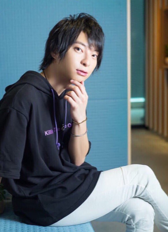 92%OFF!】 柿原徹也 パーカー agapeeurope.org