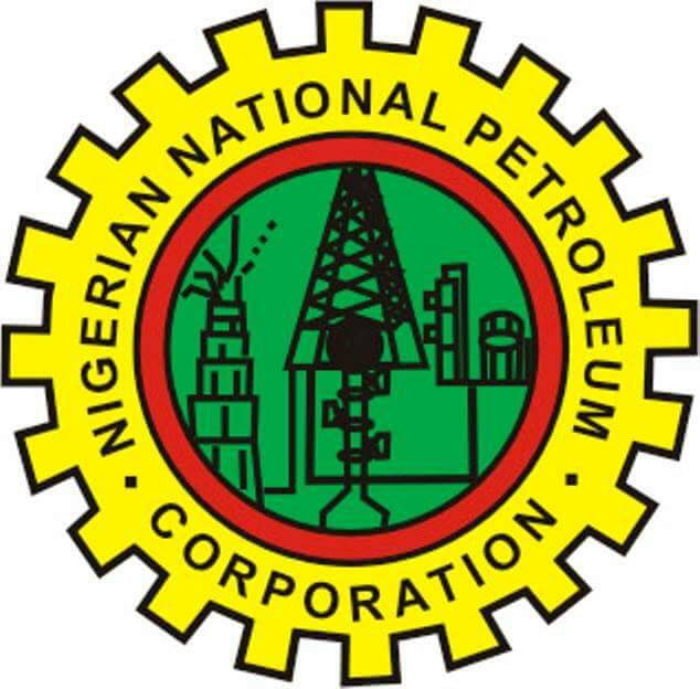 nnpclimited's tweet photo. JUST IN: @NNPCgroup Intensifies Efforts to Flood Market with Products https://t.co/HjGTdwwIEf https://t.co/V4xkxC0MkP
