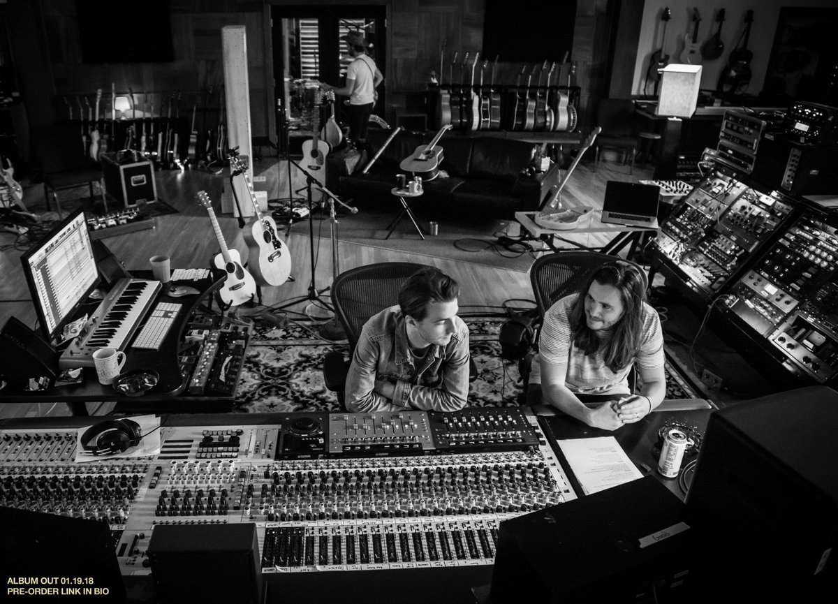 LancoMusic's tweet photo. https://t.co/aq03DejBCP